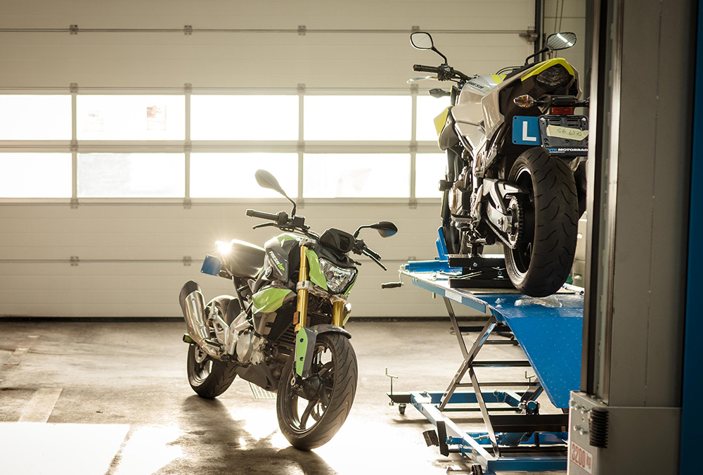 Motorrad und Roller Vermietung 